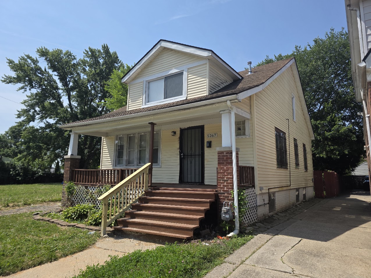 Property thumbnail image