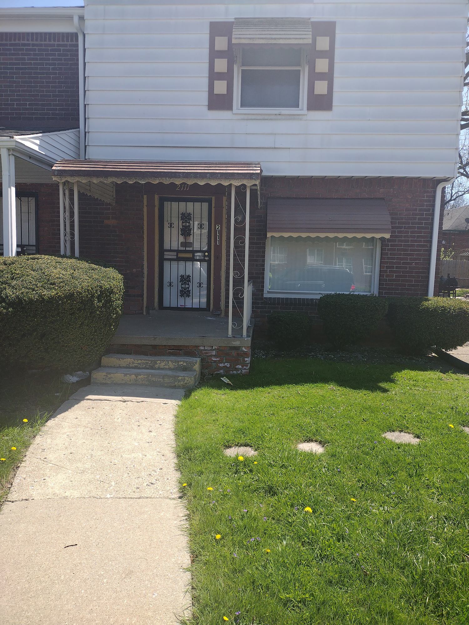 2111 Ewald Circle