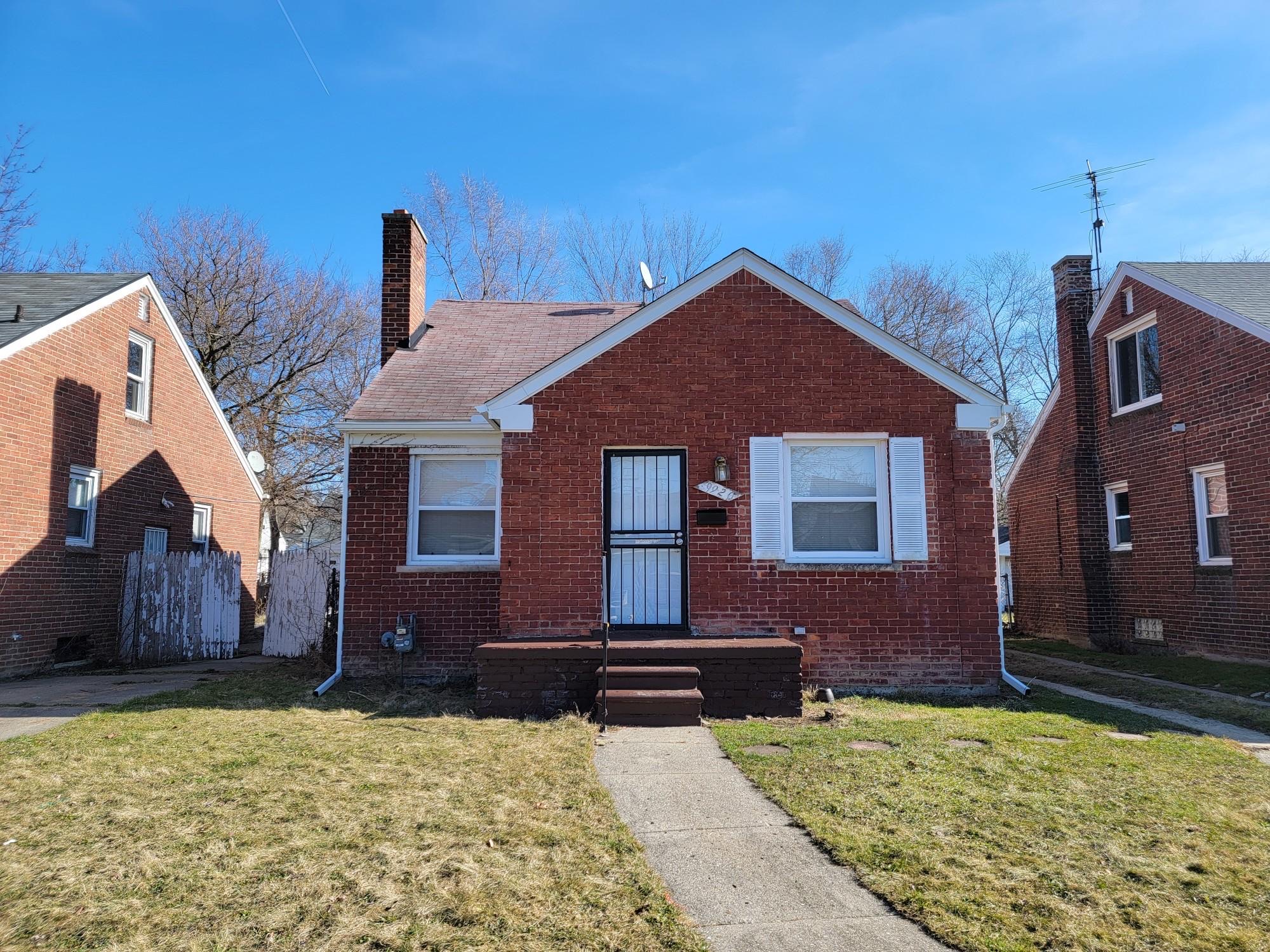 Property main image