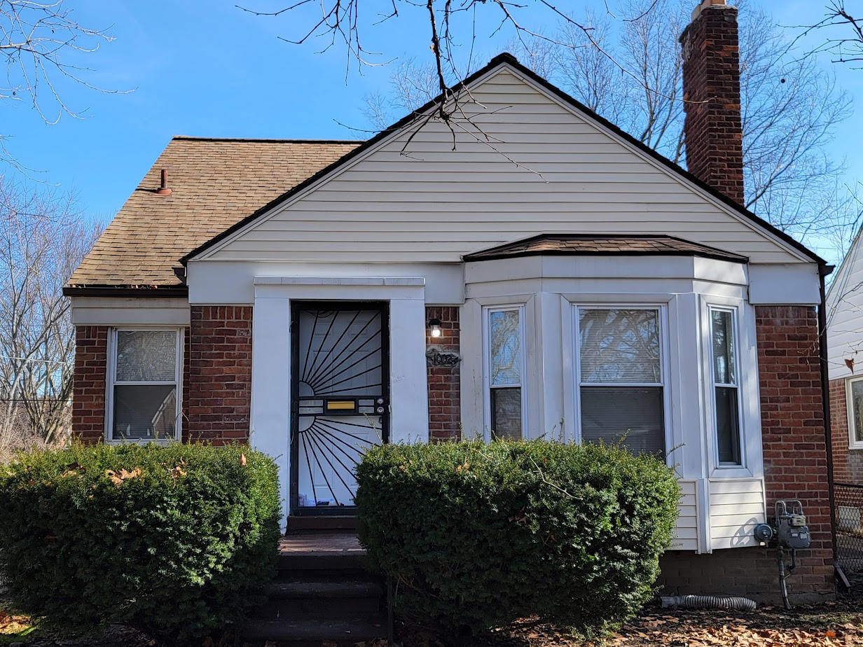 Property main image